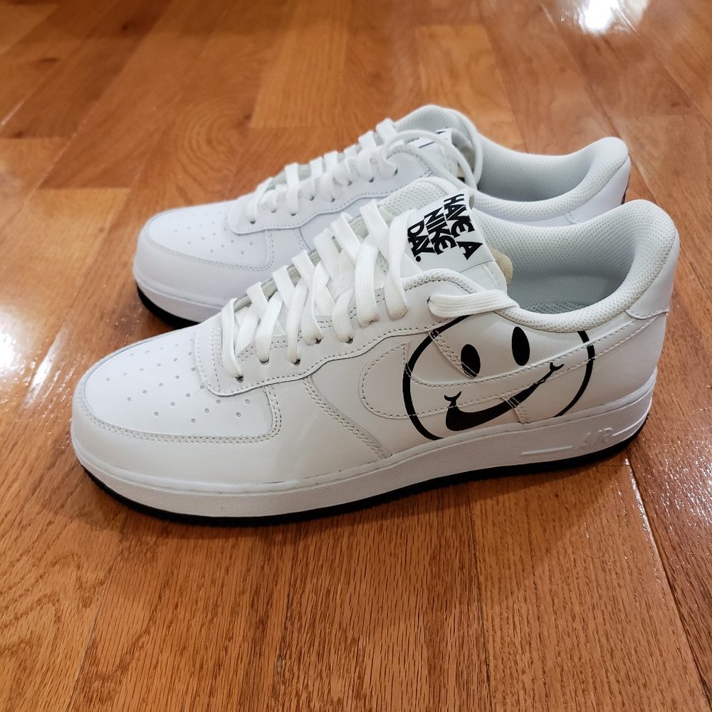 Nike Air Force Have A Nike Day - Smiley